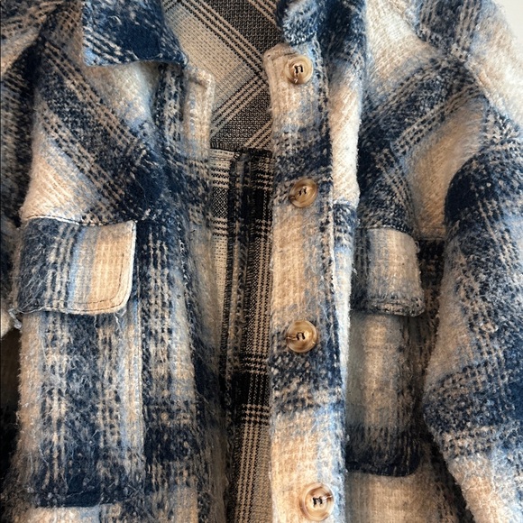 LA Hearts Oversized Plaid Flannel Shacket Jacket Size M / L - Picture 2 of 7